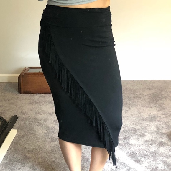 She + Sky Skirt w/ Fringe NWT Medium - Picture 3 of 6